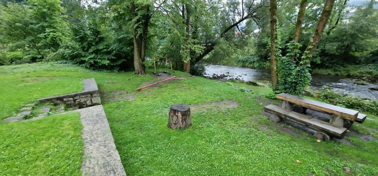 Hostinec U Reky Hotel Ostravice Bagian luar foto